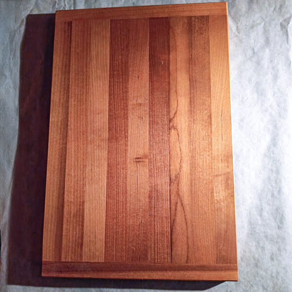 Massiivipuinen leikkuulauta 35 × 22 × 2 cm